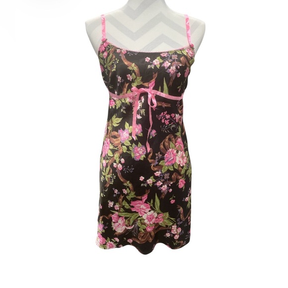 Victoria's Secret Other - Vintage Y2K Victoria’s Secret Floral Women's Slip dress Nightgown Medium